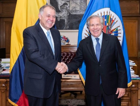 Alejandro Ordóñez y Luis Almagro negociaron la compra de la Secretaría General de la OEA.